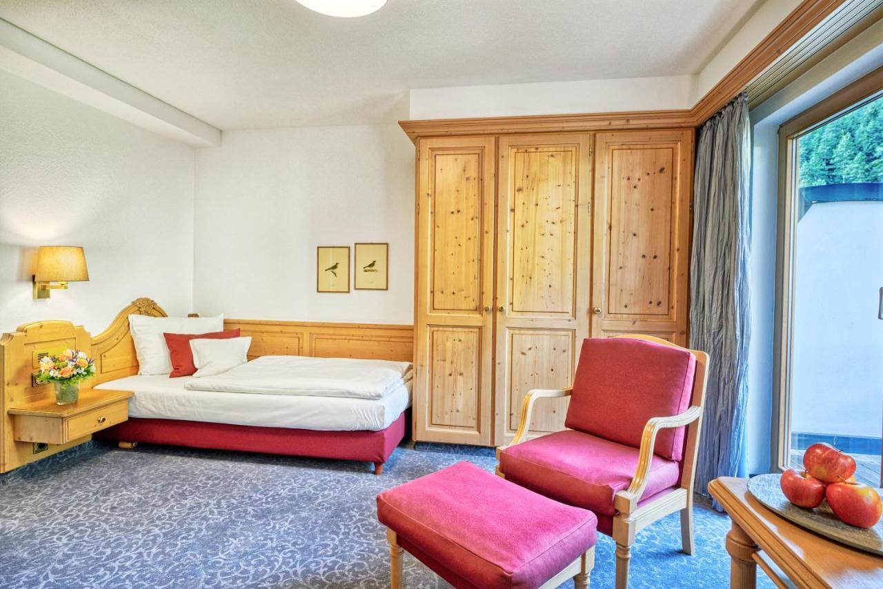 Hotel Traube Tonbach Baiersbronn Dış mekan fotoğraf