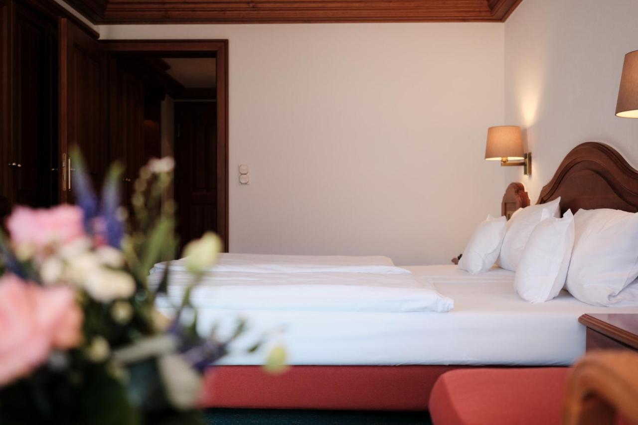 Hotel Traube Tonbach Baiersbronn Dış mekan fotoğraf